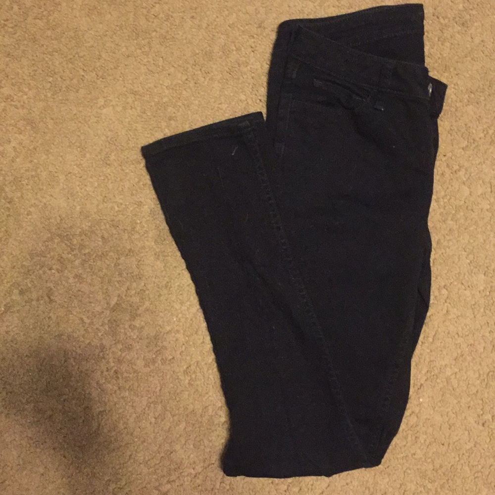 Juniors black skinny jeans